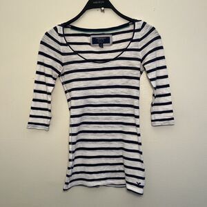 American Eagle Outfitters Y2K Scoopneck Striped 3/4 Sleeve Shirt, Navy/White- XS